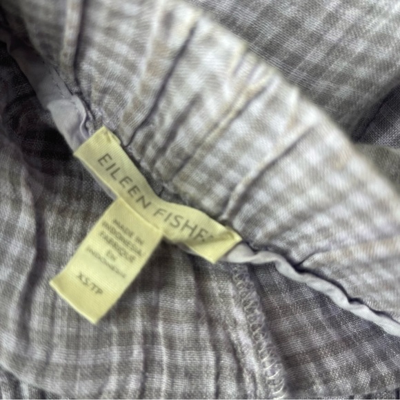 Eileen Fisher Puckered Organic Linen Shorts In Misty Lilac Gingham Women's Sz XS - Picture 5 of 6